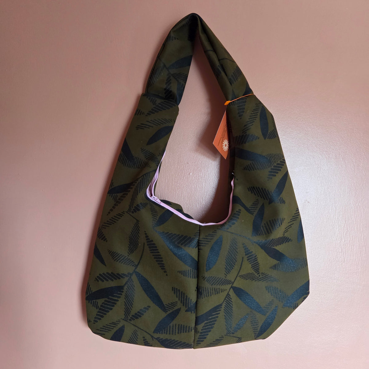 OLIVE GREEN