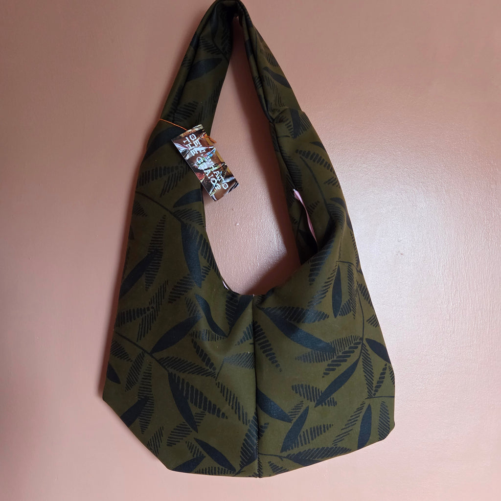 OLIVE GREEN